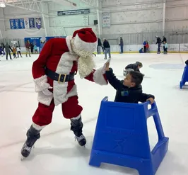 skate_with_santa_event